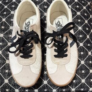 Vans White and Black Casual Sneakers